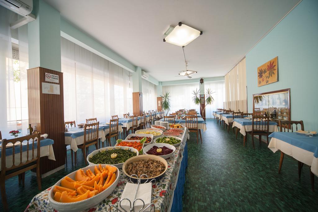 Hotel Madison Riccione Eksteriør bilde