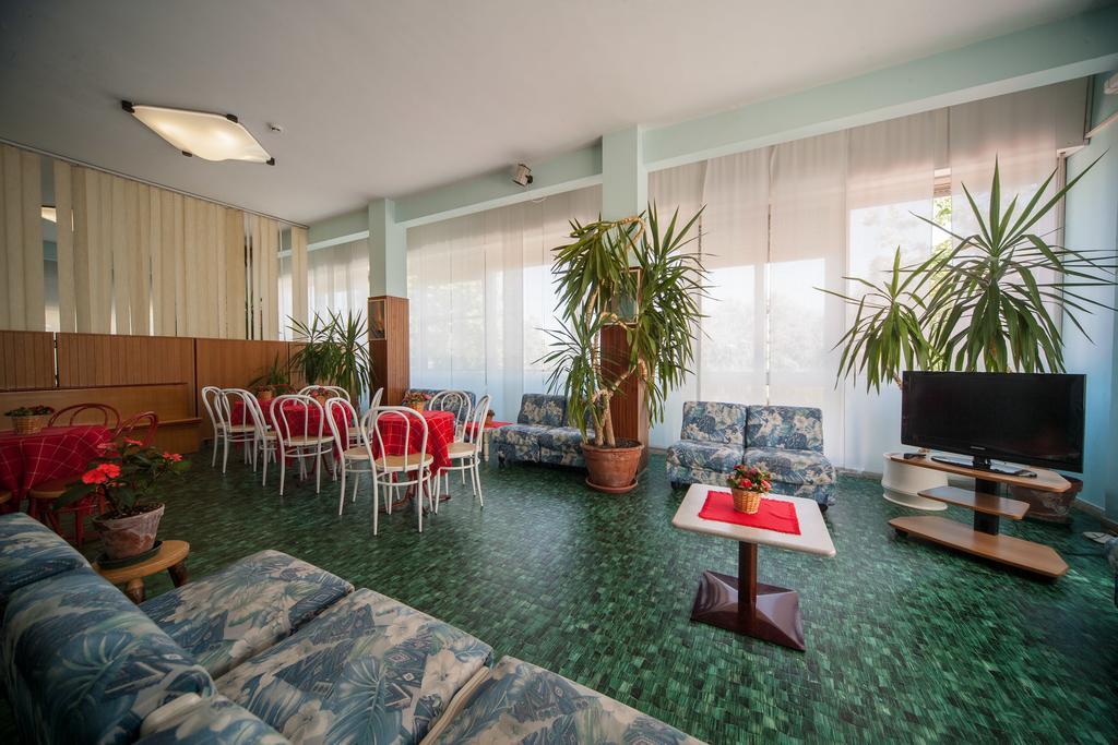 Hotel Madison Riccione Eksteriør bilde